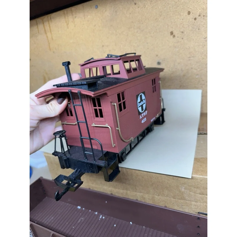 Bachmann scale train
